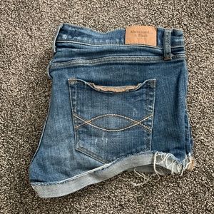 Abercrombie & Fitch jean shorts